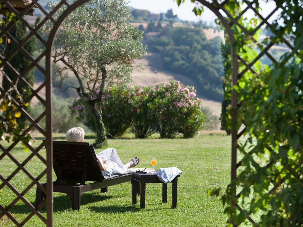 Tenuta Di Canonica Todi Eksteriør bilde